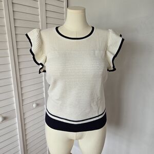 By Design Flounce Sleeves Knit Sweater Blouse Size XL‎ Preppy Classic Neutral